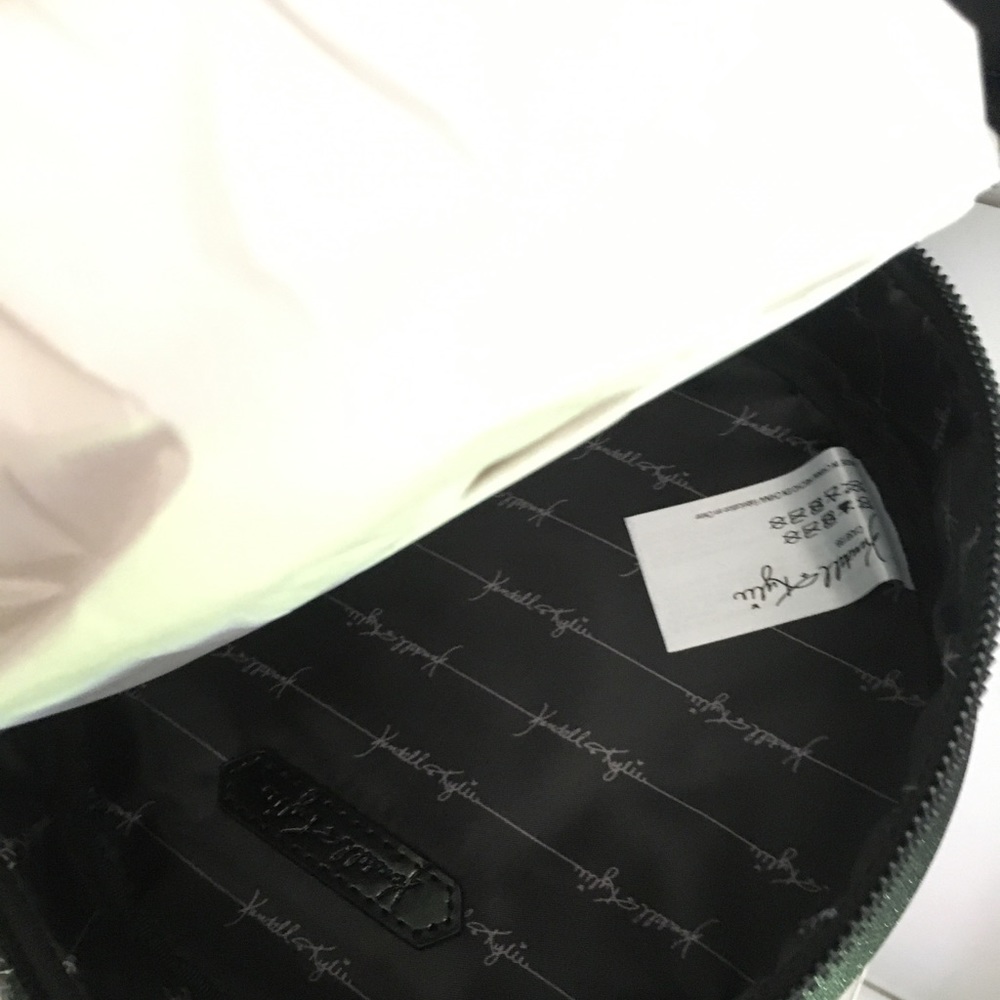 Kendall + Kylie Bag - Picture 8 of 8
